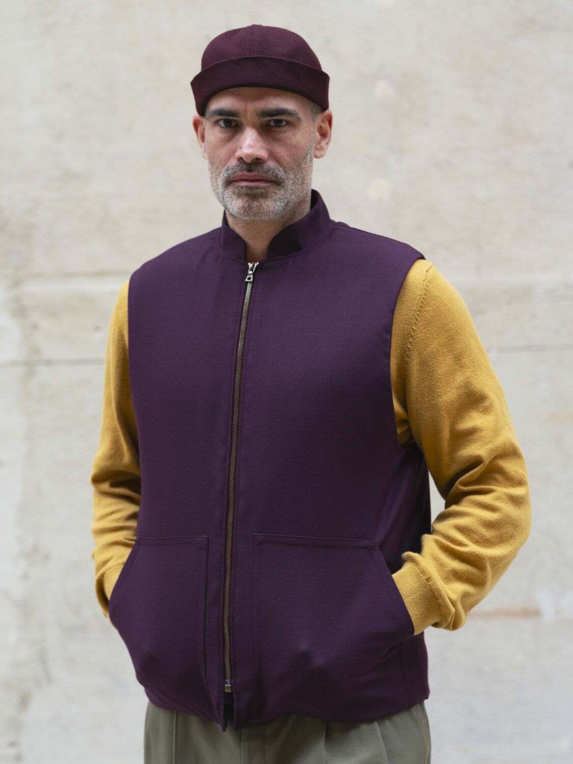 Gilet lainage violet foncé